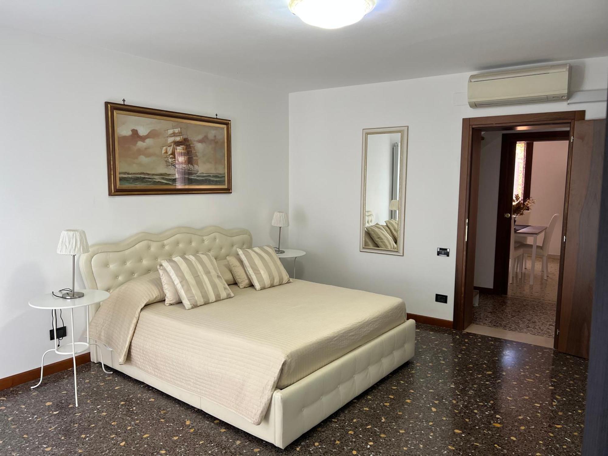 Ca' Delfina Holiday Home Venedig Exterior foto