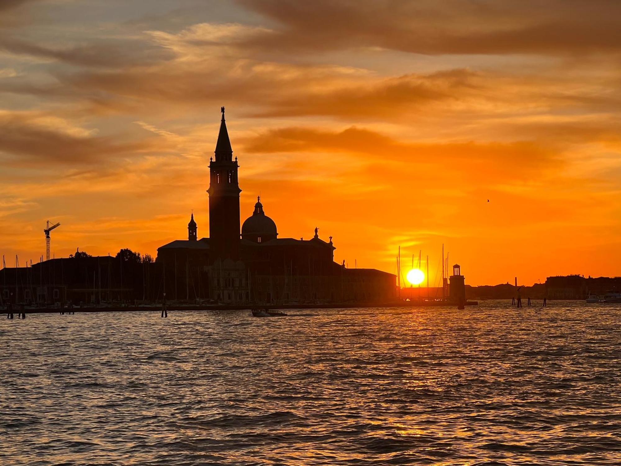 Ca' Delfina Holiday Home Venedig Exterior foto