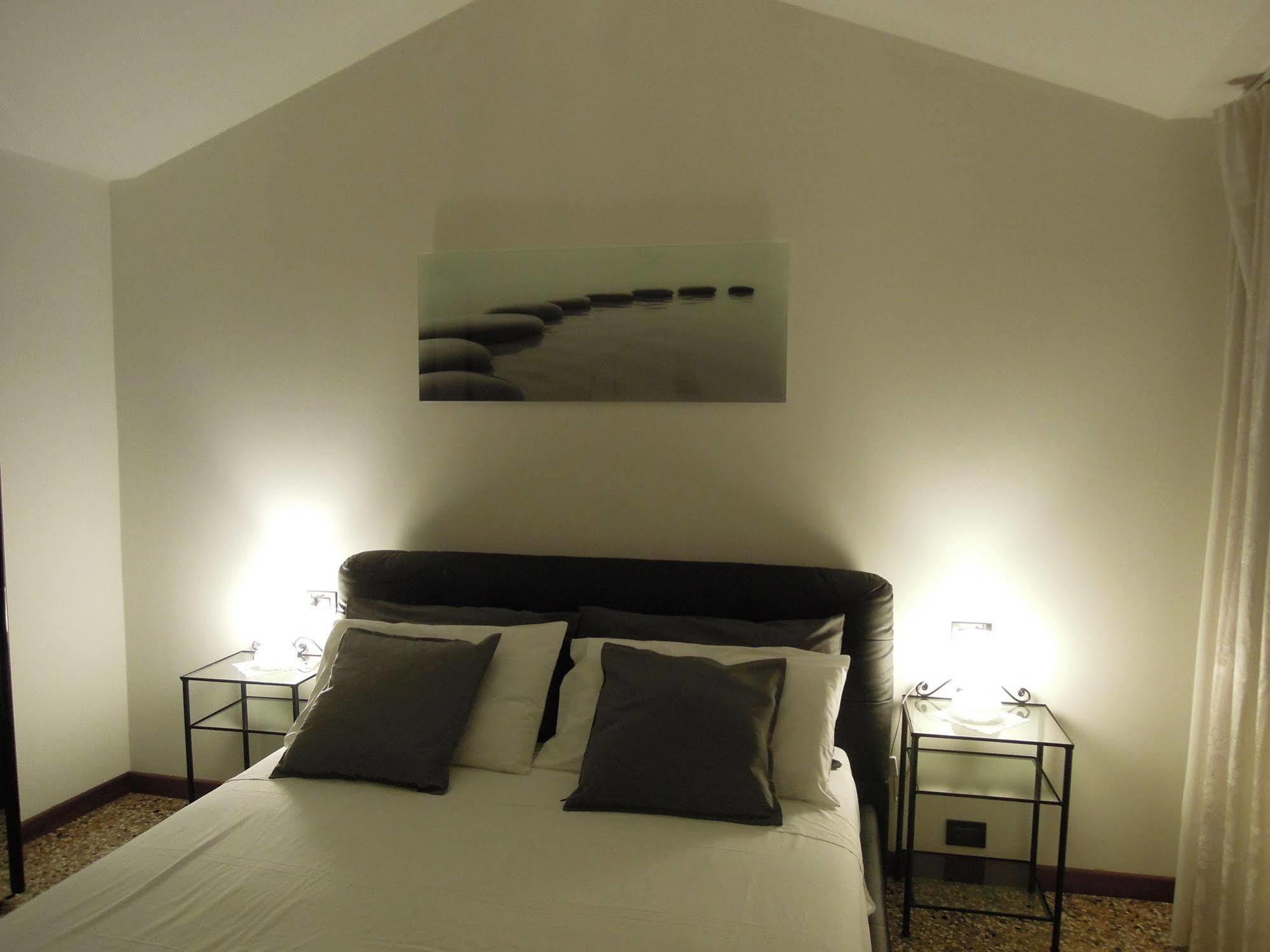 Ca' Delfina Holiday Home Venedig Exterior foto