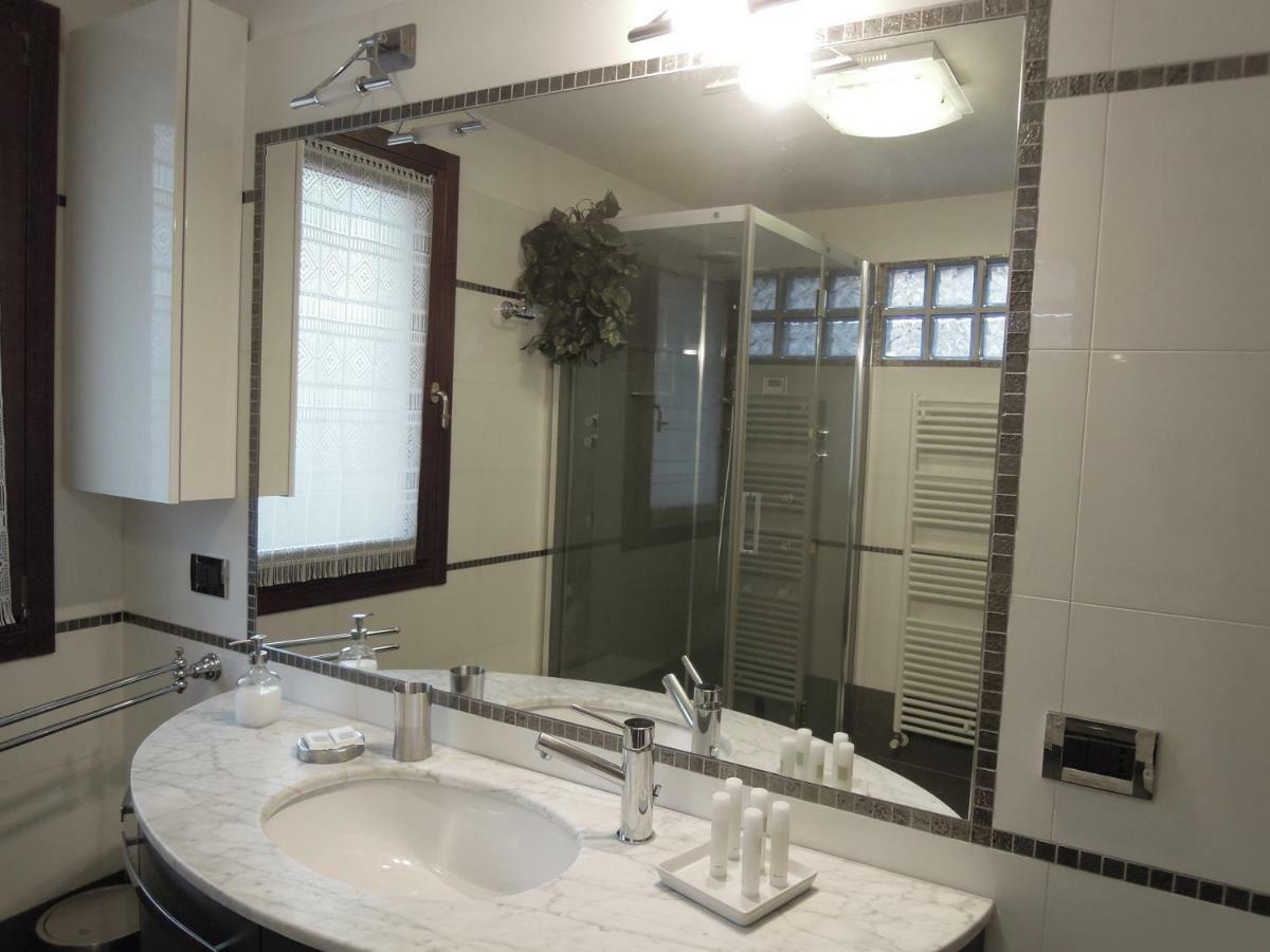 Ca' Delfina Holiday Home Venedig Exterior foto